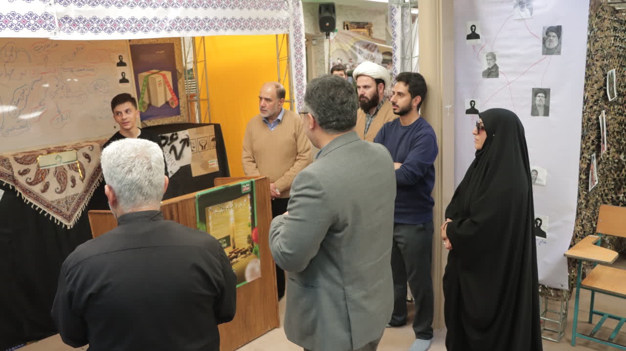 بازدید مسئولان آموزش و پرورش ناحیه
