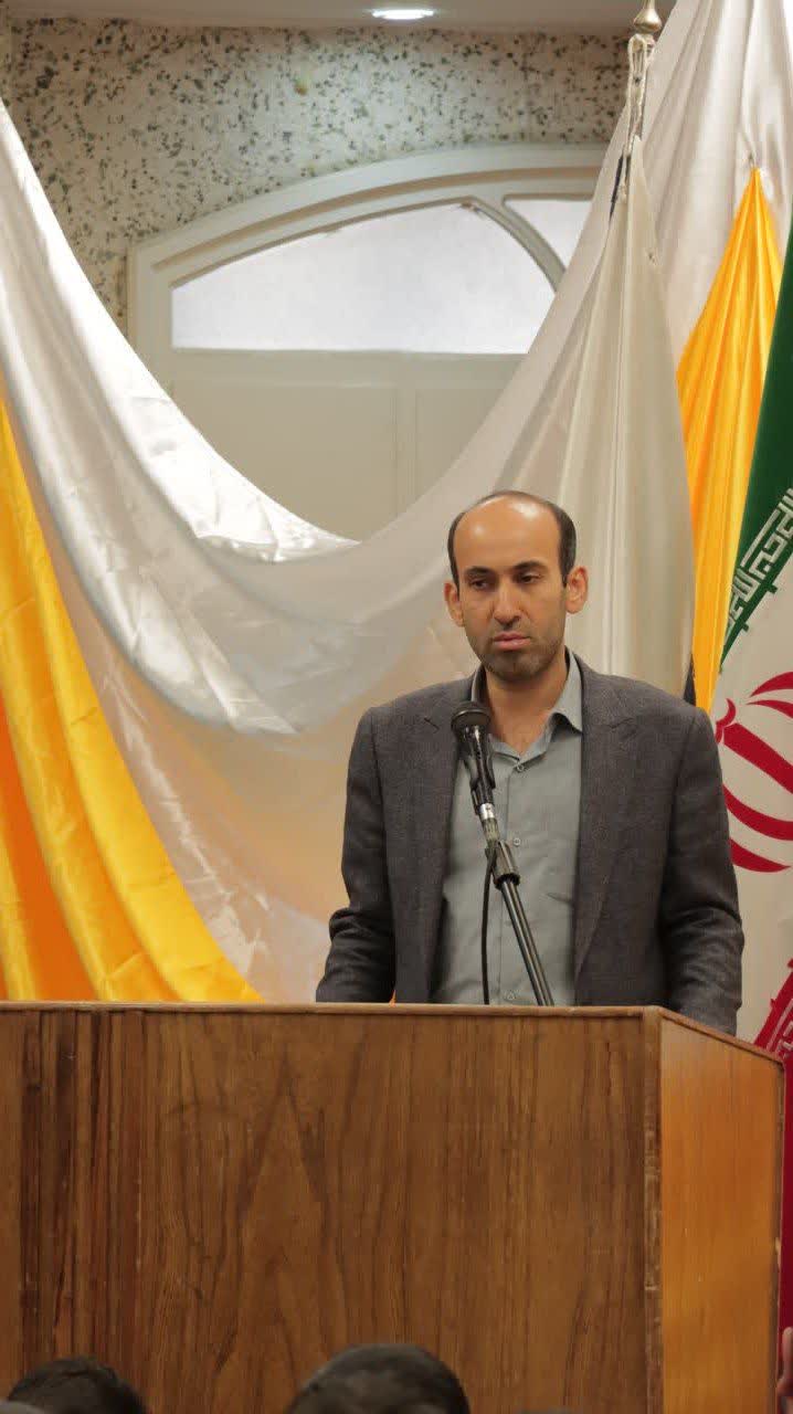 فرزند شهید سپهبد شادمانی فرزند شهید سپهبد شادمانی