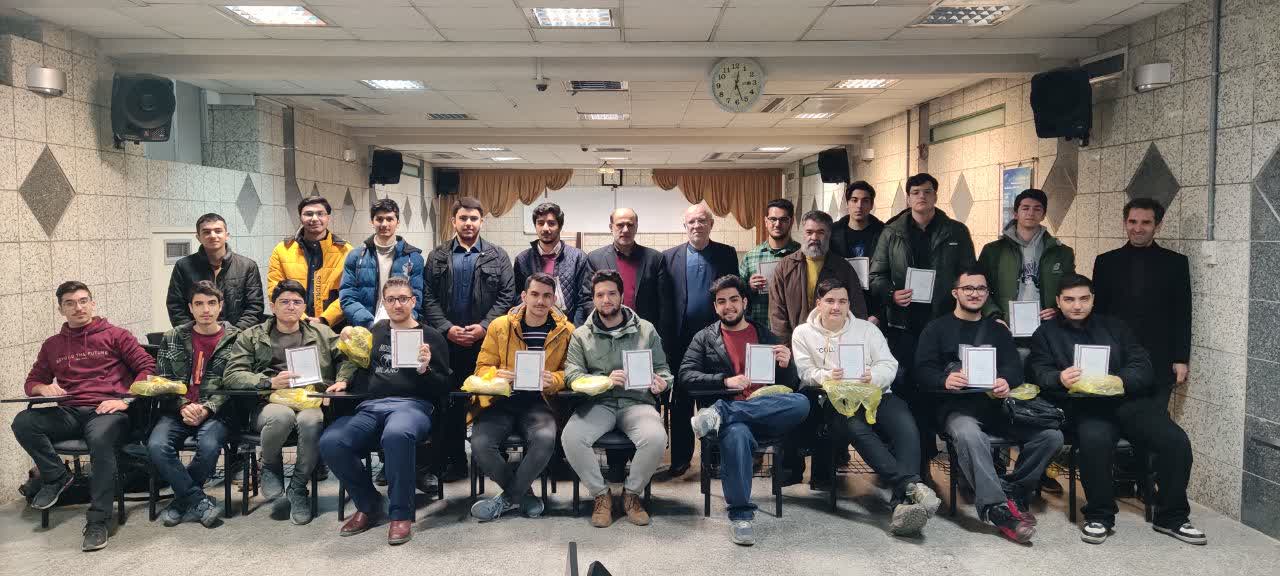 نفرات برتر پایه یازدهم 