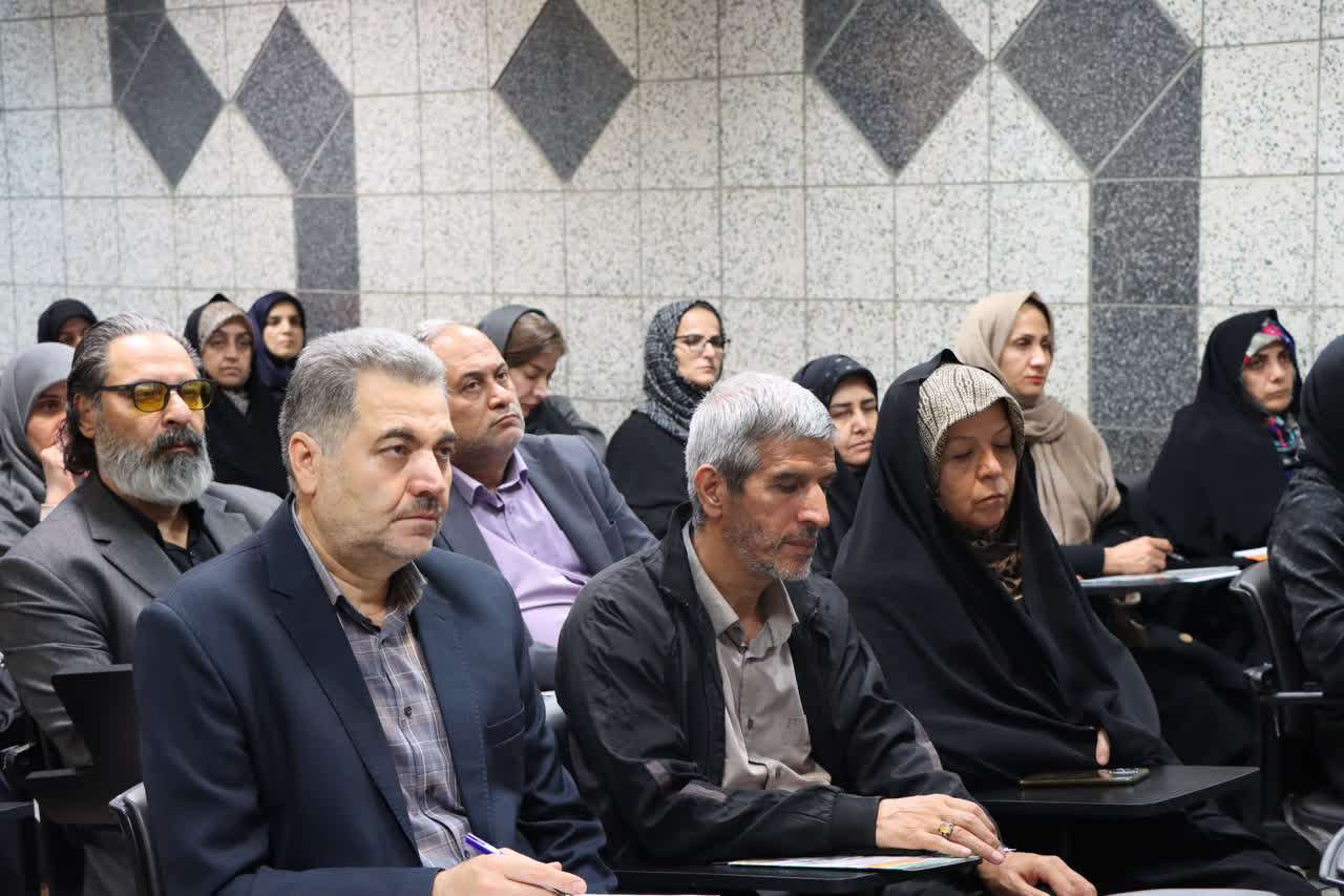 هم‌افزایی والدین و مدرسه در مسیر موفقیت دوازدهمی‌ها